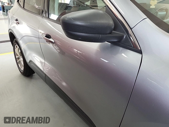 2022 Ford Escape SE z VIN 1FMCU9G66NUB33504, wystawiony jako IAAI lot #42748133 z przebiegiem 74 338 mil mil oraz . Historia ofert i sprzedaży dostępna na DreamBid. Obrazek 7.