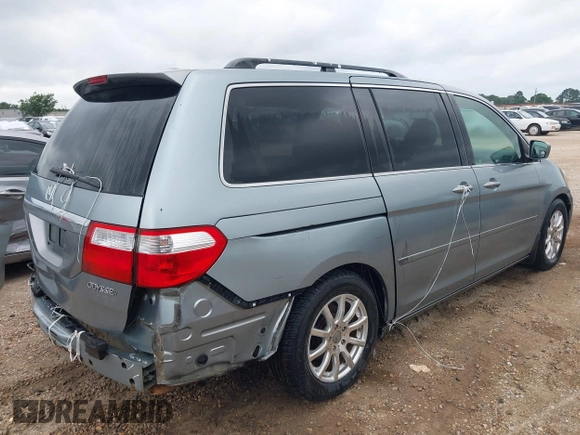 2005 Honda Odyssey Touring с VIN 5FNRL38805B120917, выставлен на аукционе IAAI как лот 42396531 с пробегом 267 626 миль миль и . История ставок и продаж доступна на DreamBid. Изображение 4.
