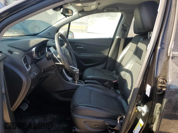 2022 Chevrolet Trax LT with VIN KL7CJPSM2NB527162, listed as a Copart auction lot 57653745 with 49,974 mi miles and Salvage title. Bid and sale history available at DreamBid. Image 7.