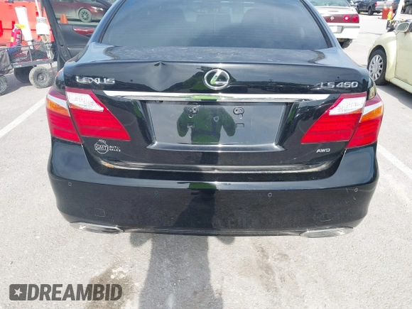 2011 Lexus LS 460 with VIN JTHCL5EF9B5009539, listed as a IAAI auction lot 42279135 with 160,081 mi miles and . Bid and sale history available at DreamBid. Image 6.