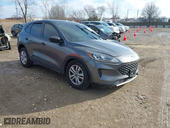 2021 Ford Escape S with VIN 1FMCU9F67MUA84958, listed as a IAAI auction lot 41512185 with 32,917 mi miles and . Bid and sale history available at DreamBid. Image 1.