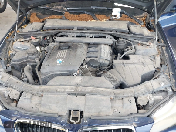 2011 BMW 3 Series 328i xDrive z VIN WBAPK5G55BNN29311, wystawiony jako IAAI lot #42299764 z przebiegiem 163 990 mil mil oraz . Historia ofert i sprzedaży dostępna na DreamBid. Obrazek 10.