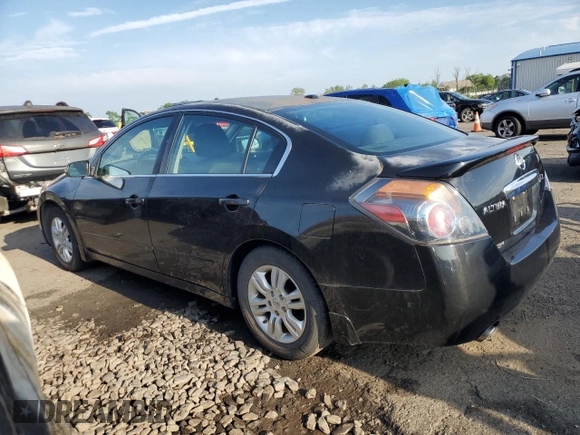 2011 Nissan Altima S with VIN 1N4AL2AP4BN457506, listed as a Copart auction lot 61591715 with 121,701 mi miles and Clean title. Bid and sale history available at DreamBid. Image 2.