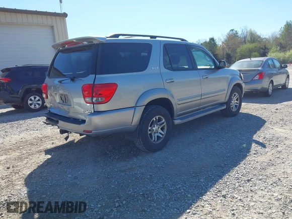 2007 Toyota Sequoia SR5 with VIN 5TDZT34A17S294129, listed as a IAAI auction lot 41880711 with 289,333 mi miles. Bid and sale history available at carsss.com. Image 4.