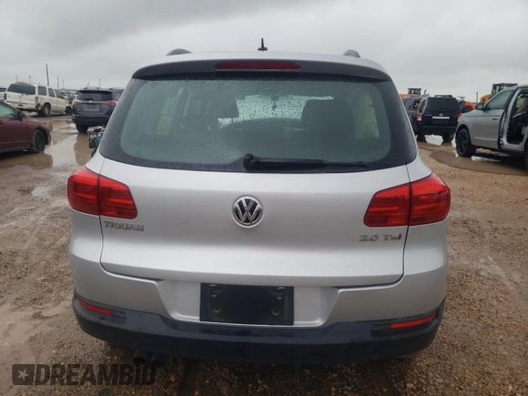 2016 Volkswagen Tiguan S z VIN WVGAV7AX0GW521572, wystawiony jako Copart lot #55967235 z przebiegiem 143 113 mil mil oraz Szkoda całkowita • Salvage title. Historia ofert i sprzedaży dostępna na DreamBid. Obrazek 6.