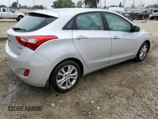2013 Hyundai Elantra GT with VIN KMHD35LE3DU129180, listed as a Copart auction lot 76549354 with 110,721 mi miles and Clean Title. Bid and sale history available at carsss.com. Image 3.
