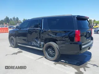2017 Chevrolet Suburban LT z VIN 1GNSKHKC9HR234340, wystawiony jako IAAI lot #42327787 z przebiegiem 79 013 mil mil oraz . Historia ofert i sprzedaży dostępna na DreamBid. Obrazek 3.