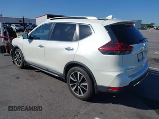 2020 Nissan Rogue SL with VIN 5N1AT2MT4LC793085, listed as a IAAI auction lot 41961095 with 61,774 mi miles. Bid and sale history available at carsss.com. Image 3.