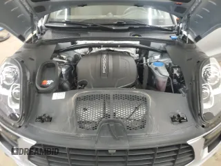 2017 Porsche Macan with VIN WP1AA2A5XHLB83939, listed as a Copart auction lot 58492535 with 26,673 mi miles and Salvage title. Bid and sale history available at DreamBid. Image 12.