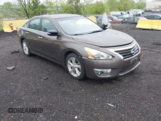 2013 Nissan Altima SV with VIN 1N4AL3APXDC155884, listed as a IAAI auction lot 42181452 with 106,846 mi miles and . Bid and sale history available at carsss.com. Image 6.
