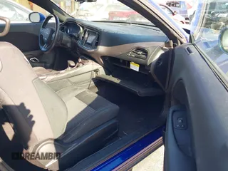 2019 Dodge Challenger SXT z VIN 2C3CDZAG0KH530232, wystawiony jako IAAI lot #42101045 z przebiegiem 57 693 mil mil oraz . Historia ofert i sprzedaży dostępna na DreamBid. Obrazek 5.