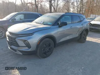 2025 Chevrolet Blazer LT with VIN 3GNKBHR45SS104574, listed as a IAAI auction lot 41293595 with 1,205 mi miles and . Bid and sale history available at DreamBid. Image 2.