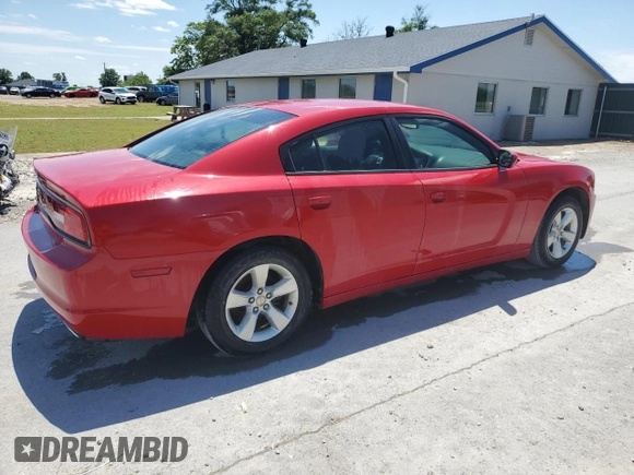 2013 Dodge Charger SE z VIN 2C3CDXBG1DH591742, wystawiony jako Copart lot #58427145 z przebiegiem 77 307 mil mil oraz Tytuł czysty. Historia ofert i sprzedaży dostępna na DreamBid. Obrazek 3.