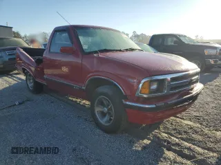 1995 Chevrolet S-10 with VIN 1GCCS1447SK170275, listed as a Copart auction lot 76054254 with 335,999 mi miles and Salvage Title. Bid and sale history available at DreamBid. Image 4.