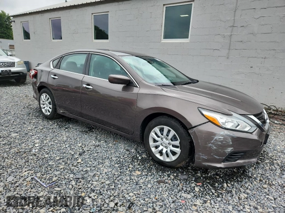 2016 Nissan Altima S with VIN 1N4AL3AP8GN313633, listed as a Copart auction lot 63068905 with 69,850 mi miles and Salvage title. Bid and sale history available at DreamBid. Image 4.