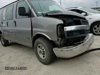2006 GMC Savana Cargo Van with VIN 1GTHG35U761143039, listed as a Copart auction lot 80744424 with 0 mi miles and Salvage Title. Bid and sale history available at carsss.com. Image 12.
