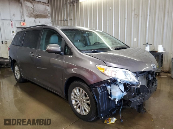 2015 Toyota Sienna XLE with VIN 5TDYK3DC1FS688969, listed as a Copart auction lot 50197175 with 90,376 mi miles and Salvage Title. Bid and sale history available at carsss.com. Image 4.