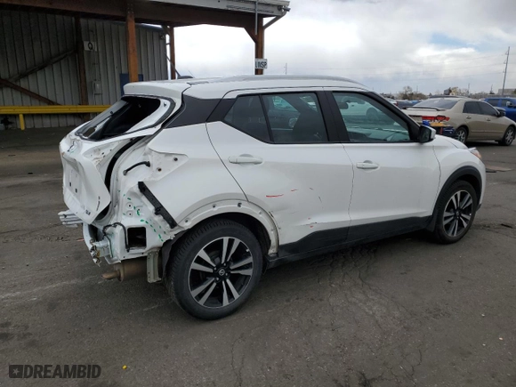 2018 Nissan Kicks SV with VIN 3N1CP5CU1JL534278, listed as a Copart auction lot 48813015 with 58,267 mi miles and Salvage Title. Bid and sale history available at carsss.com. Image 3.
