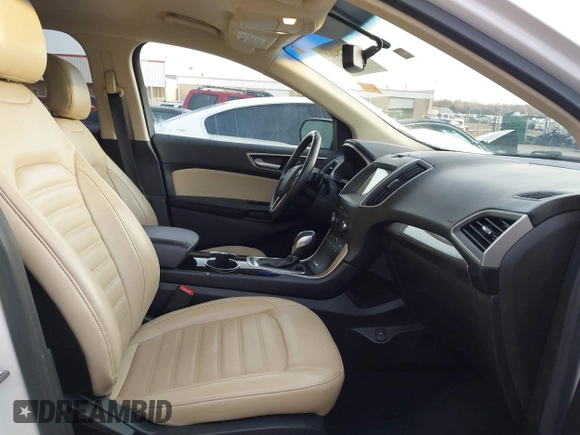 2016 Ford Edge SEL with VIN 2FMPK3J80GBB94113, listed as a IAAI auction lot 41728463 with 111,697 mi miles. Bid and sale history available at carsss.com. Image 5.