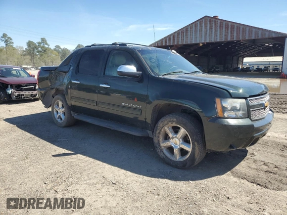 2013 Chevrolet Avalanche LT with VIN 3GNMCFE09DG203076, listed as a Copart auction lot 49719845 with 169,564 mi miles and Salvage Title. Bid and sale history available at DreamBid. Image 4.