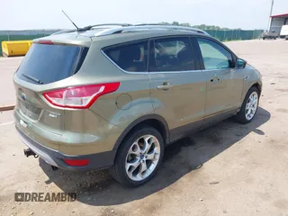 2013 Ford Escape Titanium with VIN 1FMCU9J98DUC45917, listed as a IAAI auction lot 42503892 with 173,284 mi miles and . Bid and sale history available at DreamBid. Image 4.
