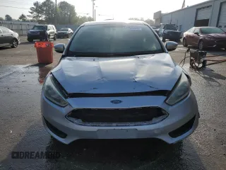 2015 Ford Focus SE with VIN 1FADP3K21FL284037, listed as a Copart auction lot 49242695 with 132,025 mi miles and Clean Title. Bid and sale history available at carsss.com. Image 5.