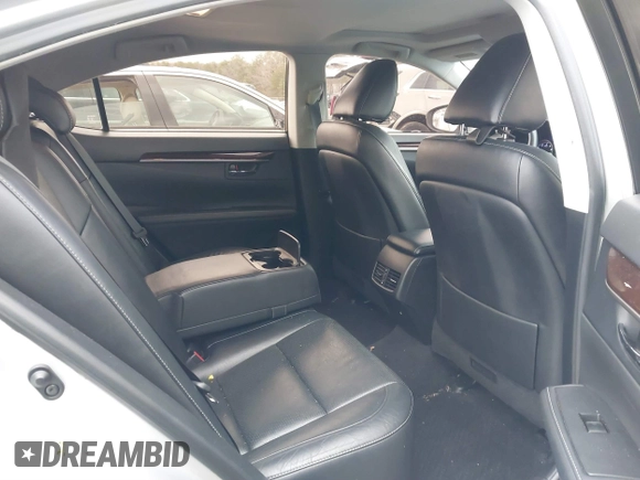 2013 Lexus ES 4dr Sdn with VIN JTHBK1GG1D2034954, listed as a IAAI auction lot 41720790 with 136,447 mi miles. Bid and sale history available at carsss.com. Image 8.