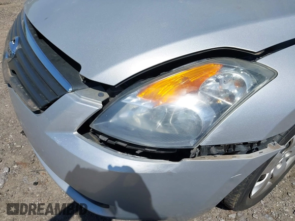2008 Nissan Altima SL with VIN 1N4AL21E68N549823, listed as a IAAI auction lot 41998818 with Not Provided miles and . Bid and sale history available at DreamBid. Image 16.