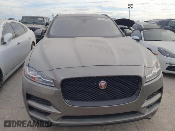 2018 Jaguar F-Pace 35t Prestige with VIN SADCK2EV6JA246221, listed as a Copart auction lot 74274804 with 18,607 mi miles and Salvage title. Bid and sale history available at DreamBid. Image 5.