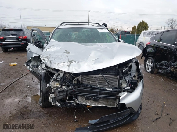 2017 Nissan Rogue Sport SL with VIN JN1BJ1CR9HW132076, listed as a IAAI auction lot 41902108 with 144,913 mi miles. Bid and sale history available at carsss.com. Image 12.