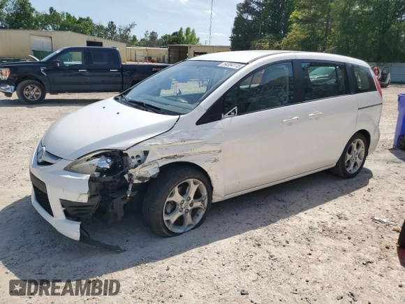 2010 Mazda 5 Sport z VIN JM1CR2W38A0361638, wystawiony jako Copart lot #54354115 z przebiegiem 73 981 mil mil oraz Szkoda całkowita • Salvage title. Historia ofert i sprzedaży dostępna na DreamBid. Obrazek 1.