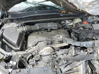 2020 Chevrolet Blazer LT z VIN 3GNKBBRA6LS589568, wystawiony jako Copart lot #54864375 z przebiegiem Nie podano mil oraz Szkoda całkowita • Salvage title. Historia ofert i sprzedaży dostępna na DreamBid. Obrazek 12.