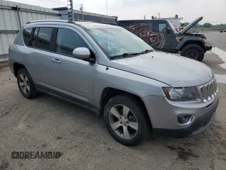 2016 Jeep Compass High Altitude z VIN 1C4NJCEA9GD716047, wystawiony jako Copart lot #59489505 z przebiegiem 103 827 mil mil oraz Czysty tytuł • Clean title. Historia ofert i sprzedaży dostępna na DreamBid. Obrazek 4.