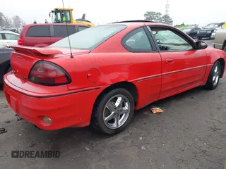 2005 Pontiac Grand Am GT with VIN 1G2NW12E65M165994, listed as a IAAI auction lot 41554743 with 206,527 mi miles. Bid and sale history available at carsss.com. Image 4.
