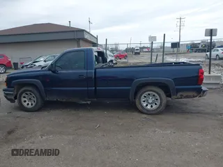 2006 Chevrolet Silverado 1500 Work Truck with VIN 3GCEC14X66G273992, listed as a IAAI auction lot 42093459 with 78,379 mi miles. Bid and sale history available at carsss.com. Image 13.