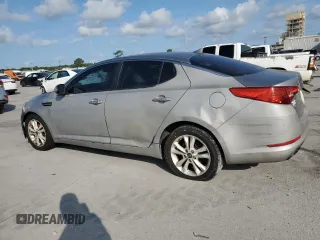 2011 Kia Optima EX z VIN KNAGN4A7XB5082566, wystawiony jako Copart lot #59417995 z przebiegiem Nie podano mil oraz Czysty tytuł • Clean title. Historia ofert i sprzedaży dostępna na DreamBid. Obrazek 2.
