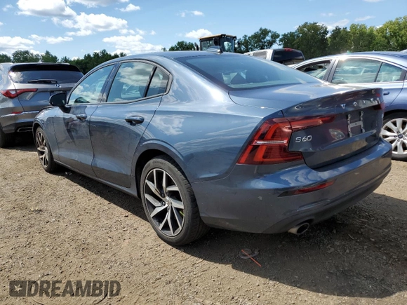 2020 Volvo S60 Momentum with VIN 7JR102FK2LG045625, listed as a Copart auction lot 64000994 with 50,014 mi miles and Salvage Title. Bid and sale history available at carsss.com. Image 2.