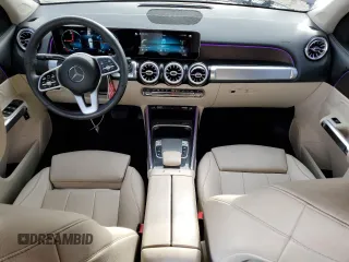 2020 Mercedes-Benz GLB 250 z VIN W1N4M4GB0LW058107, wystawiony jako Copart lot #49483925 z przebiegiem 79 477 mil mil oraz Tytuł czysty. Historia ofert i sprzedaży dostępna na DreamBid. Obrazek 8.