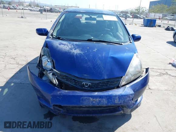 2013 Honda Fit Sport with VIN JHMGE8H52DC033096, listed as a IAAI auction lot 41767007 with 70,398 mi miles. Bid and sale history available at carsss.com. Image 6.