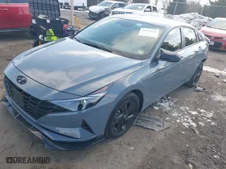 2023 Hyundai Elantra Preferred with VIN KMHLM4AG2PU409832, listed as a IAAI auction lot 41412944 with 27,172 mi miles. Bid and sale history available at carsss.com. Image 2.