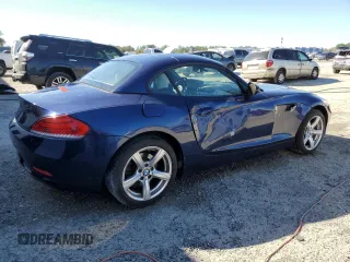 2011 BMW Z4 sDrive30i with VIN WBALM5C57BE162491, listed as a Copart auction lot 47995105 with 97,976 mi miles and Salvage Title. Bid and sale history available at carsss.com. Image 3.