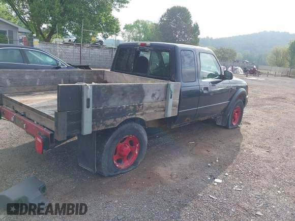 2001 Ford Ranger XL Fleet z VIN 1FTZR15E21TA14005, wystawiony jako IAAI lot #42212472 z przebiegiem 145 933 mil mil oraz . Historia ofert i sprzedaży dostępna na DreamBid. Obrazek 4.