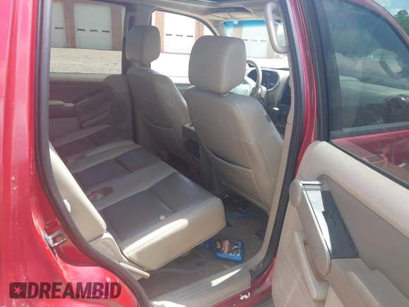 2007 Ford Explorer XLT z VIN 1FMEU73E77UB16711, wystawiony jako IAAI lot #42544695 z przebiegiem 229 462 mil mil oraz . Historia ofert i sprzedaży dostępna na DreamBid. Obrazek 8.