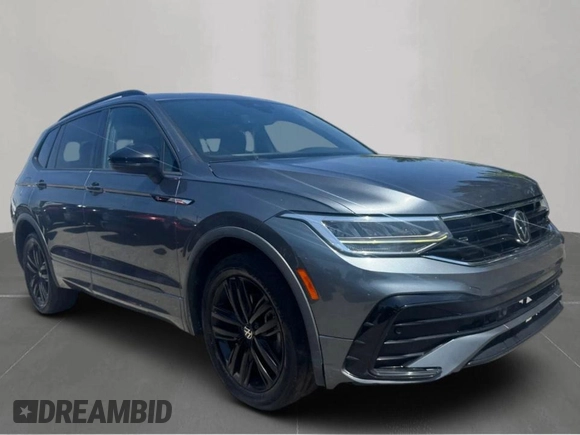 2022 Volkswagen Tiguan SE R-Line Black with VIN 3VVCB7AX3NM131, listed as a Copart auction lot 57200955 with 192,171 mi miles and Clean title. Bid and sale history available at DreamBid. Image 1.