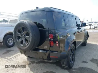 2020 Land Rover Defender SE с VIN SALEP7EU7L2019989, выставлен на аукционе IAAI как лот 42346057 с пробегом 76 004 миль миль и . История ставок и продаж доступна на DreamBid. Изображение 4.