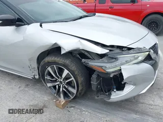 2020 Nissan Maxima SV with VIN 1N4AA6CVXLC380646, listed as a IAAI auction lot 42041422 with 99,579 mi miles and . Bid and sale history available at DreamBid. Image 6.