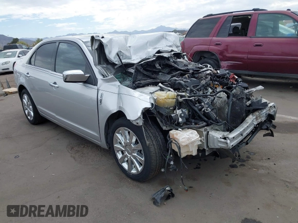 2011 Lincoln MKZ with VIN 3LNHL2GC5BR767637, listed as a IAAI auction lot 41859941 with Not provided miles and . Bid and sale history available at DreamBid. Image 1.