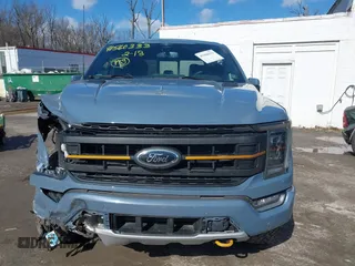 2023 Ford F-150 XL with VIN 1FTEW1E81PFA49918, listed as a IAAI auction lot 41560333 with 32,172 mi miles. Bid and sale history available at carsss.com. Image 12.
