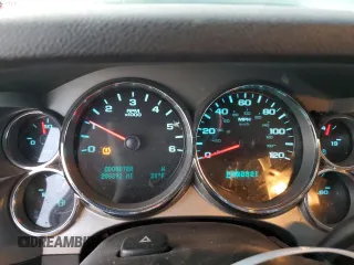2009 Chevrolet Silverado 1500 LT with VIN 1GCEK29029Z155771, listed as a Copart auction lot 85863524 with 208,892 mi miles and Salvage Title. Bid and sale history available at DreamBid. Image 9.