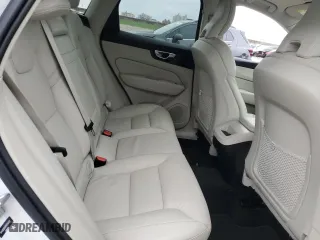 2021 Volvo XC60 Momentum with VIN YV4102DK6M1744632, listed as a Copart auction lot 79962784 with 117,766 mi miles and Salvage Title. Bid and sale history available at carsss.com. Image 10.
